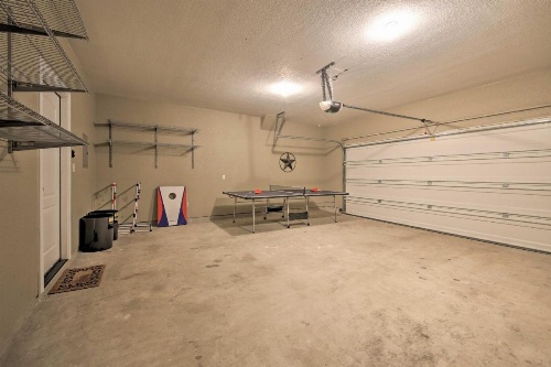 House with Outdoor Oasis Less Than 3 Miles from Canyon Lake! image 5